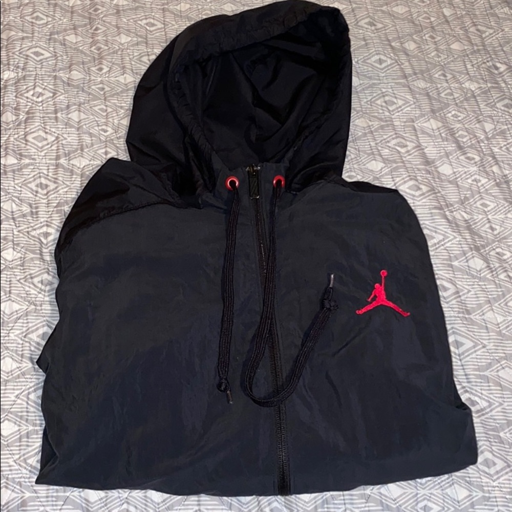 Jordan jacket, adjustable waist band